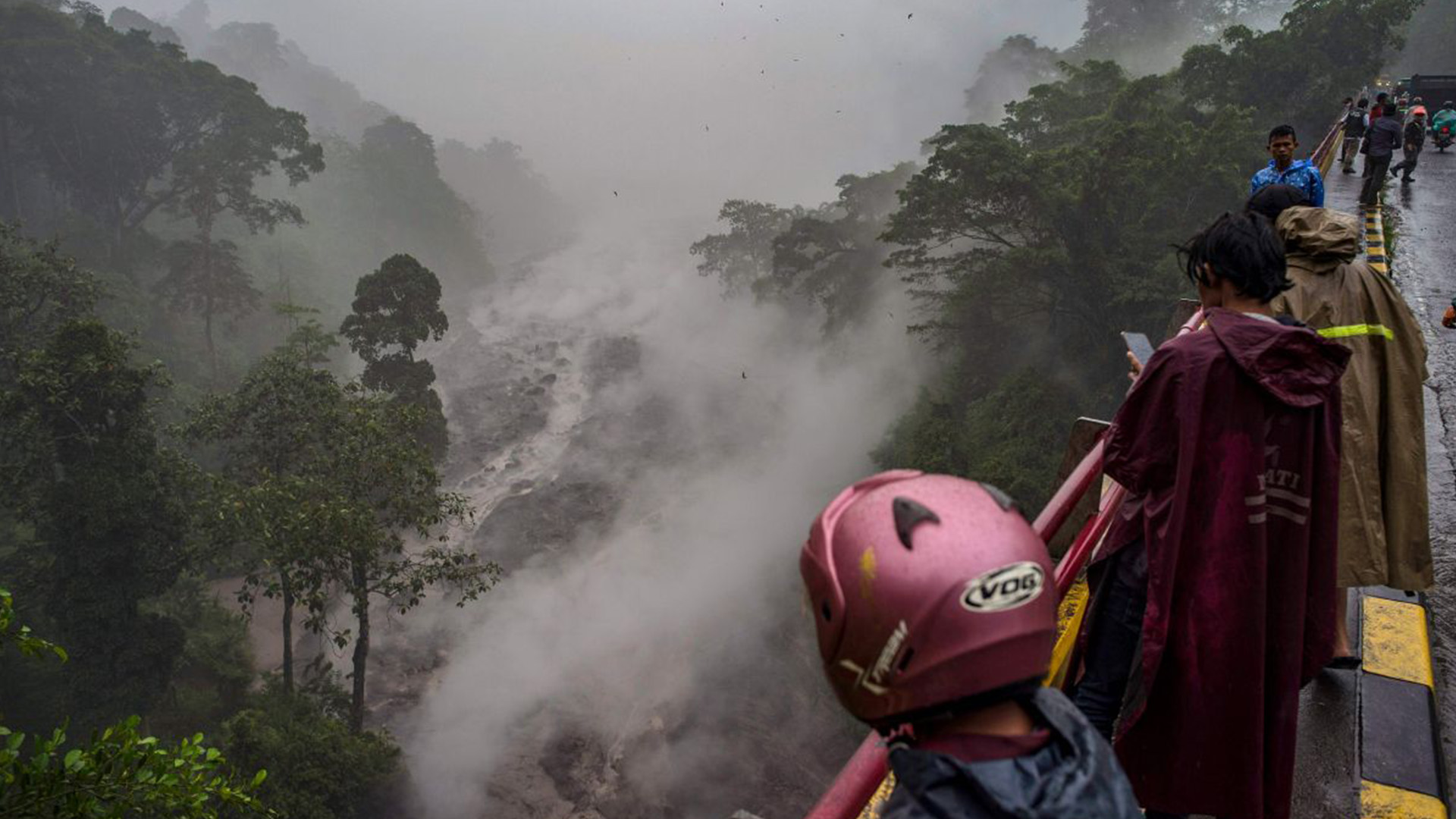 Bahaya Lahar Dingin Semeru